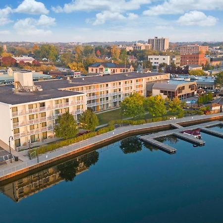 Holiday Inn Hotel Peterborough Waterfront By Ihg Экстерьер фото